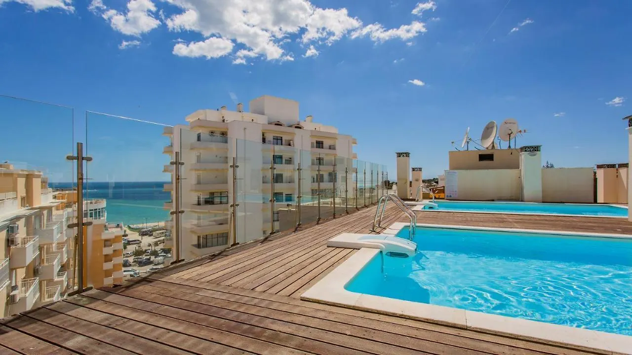 Magnificent 2Bdr Apartment W/ Ac & Pool - 2Min From Beach - By Lovelystay Armação de Pêra