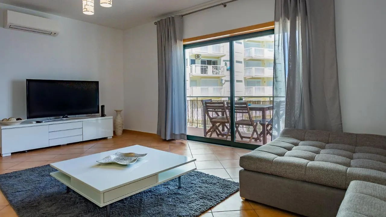 Magnificent 2Bdr Apartment W/ Ac & Pool - 2Min From Beach - By Lovelystay Armação de Pêra Portugal